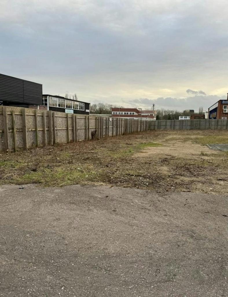 3-5 Woodbridge Mdws, Guildford for sale Building Photo- Image 1 of 1