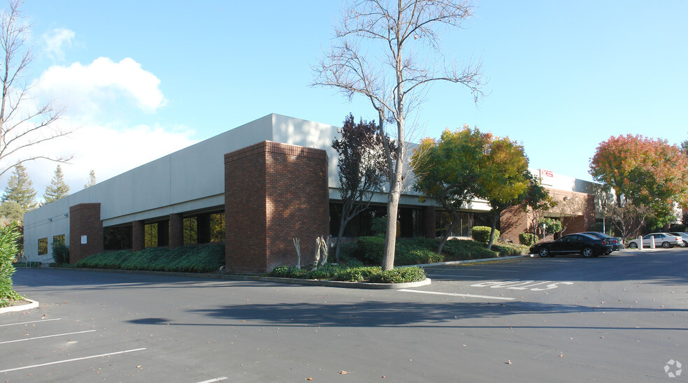 720-740 S Milpitas Blvd, Milpitas, CA for rent - Building Photo - Image 2 of 6