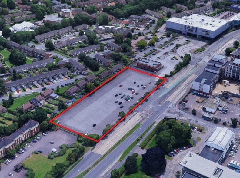 100 Comet Way, Hatfield to rent - Primary Photo - Image 2 of 2