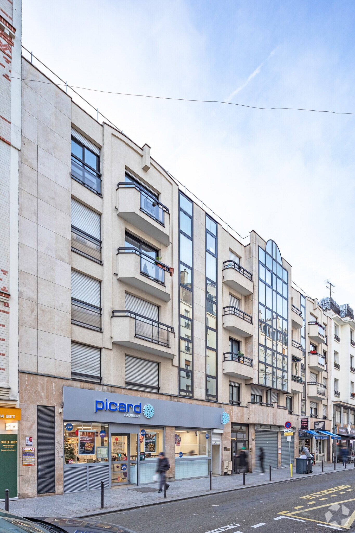 Retail in Paris to rent Primary Photo- Image 1 of 2