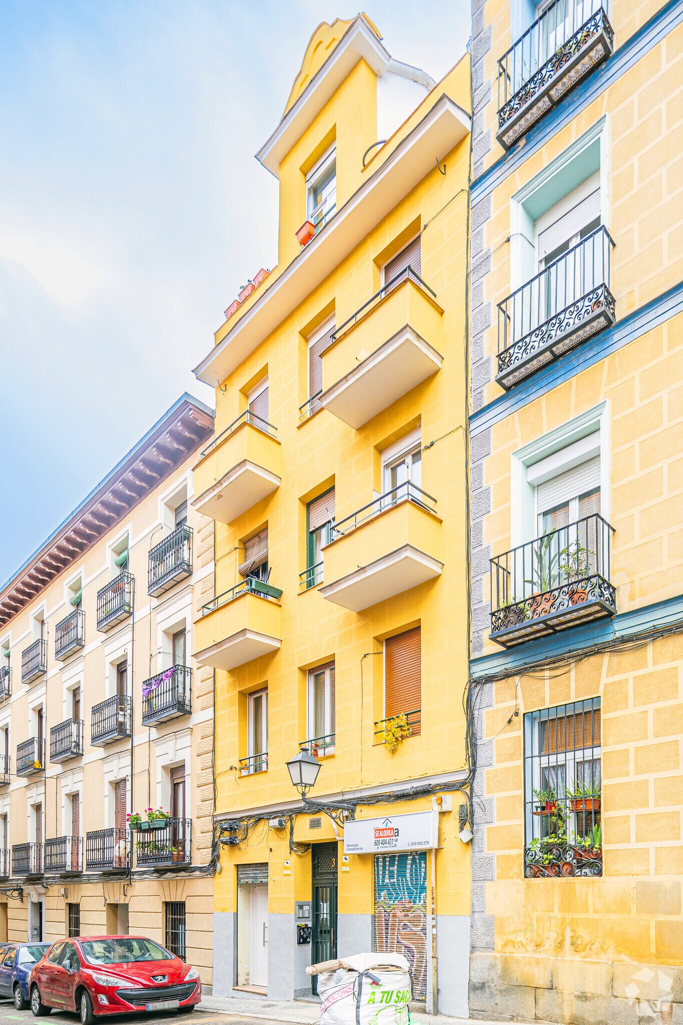 Calle de Bernardo López García, 3, Madrid, Madrid for sale Primary Photo- Image 1 of 3