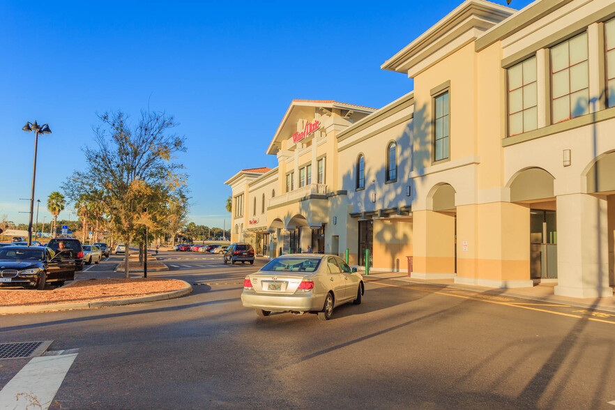 8837 N 56th St, Temple Terrace, FL for sale - Building Photo - Image 1 of 1