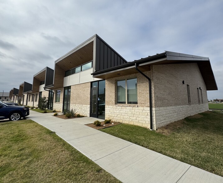 1400 N Coit Rd, McKinney, TX for rent - Primary Photo - Image 1 of 1