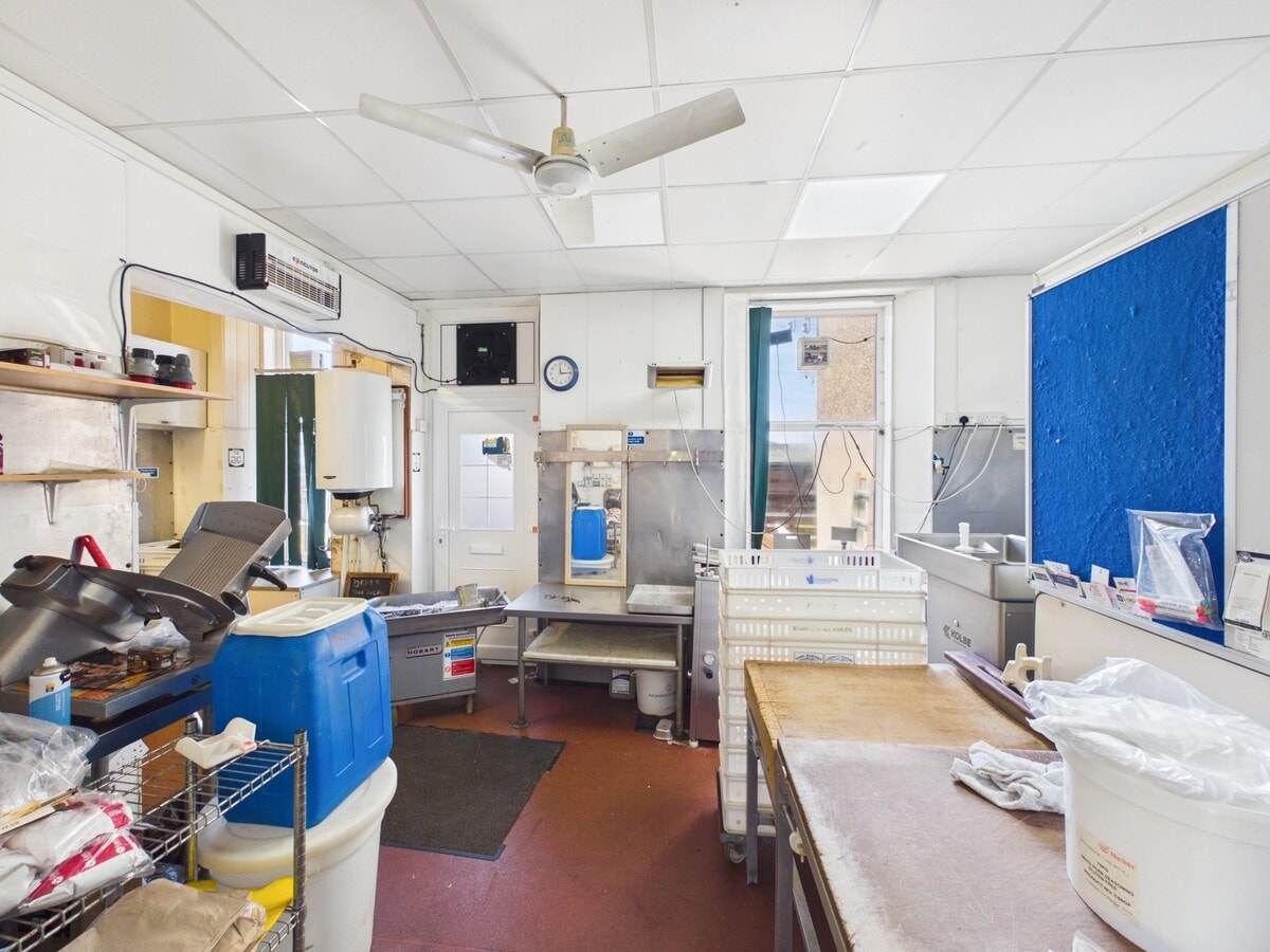 2-8 Commercial Crescent, Cupar, FIF KY15 7JU - Unit 6 - - Interior Photo - Image 1 of 4