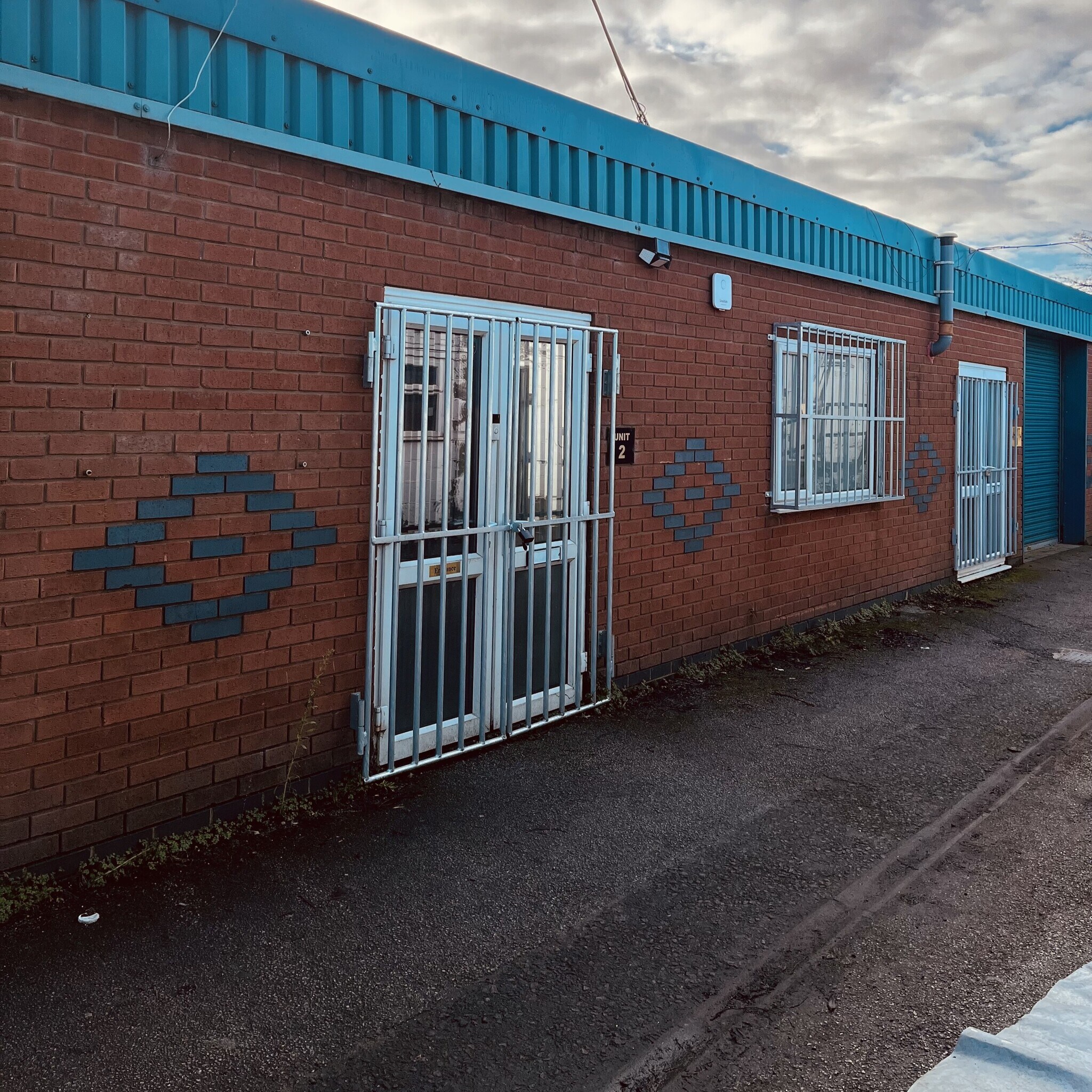 290A Stanton Rd, Burton On Trent to rent Building Photo- Image 1 of 3