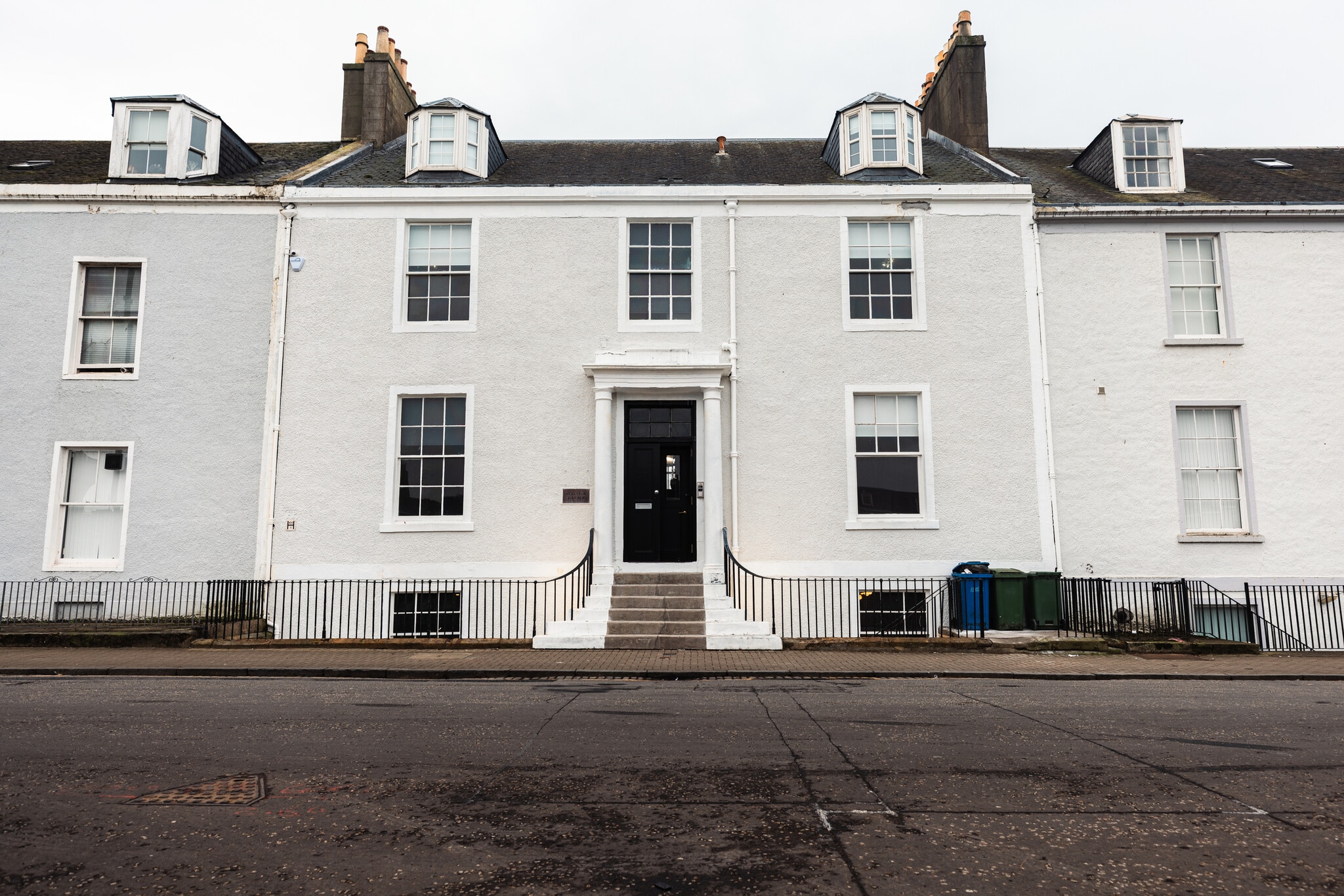 21 Wellington Sq, Ayr to rent Building Photo- Image 1 of 17