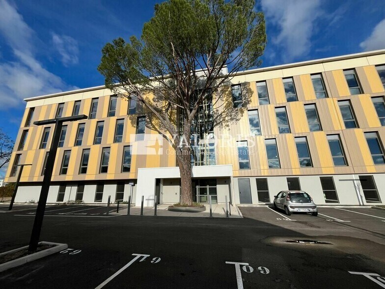 520 Rue Frédéric Joliot Curie, Aix-en-Provence for sale - Building Photo - Image 1 of 14