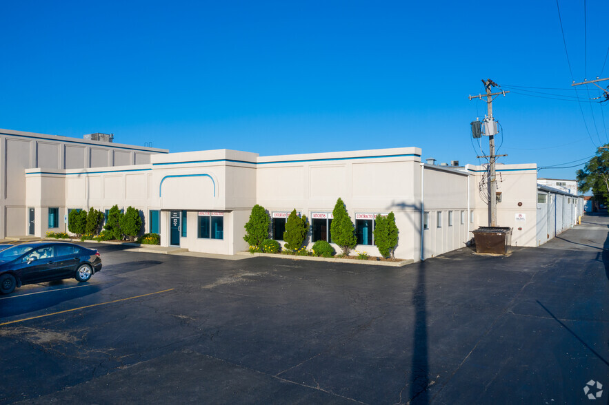 8906 S Harlem Ave, Bridgeview, IL for sale - Building Photo - Image 1 of 1