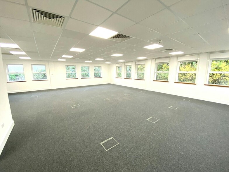 Old Gloucester Rd, Bristol to rent - Building Photo - Image 1 of 17