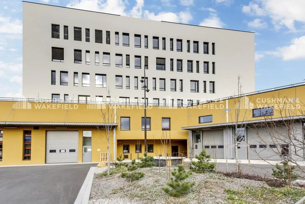 Location Bureaux 493 m² - Photo 1