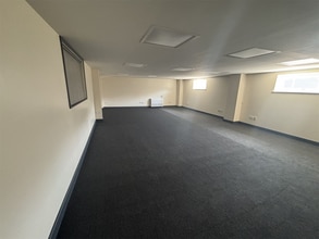 Meadow Drov, Earith to rent Interior Photo- Image 2 of 3