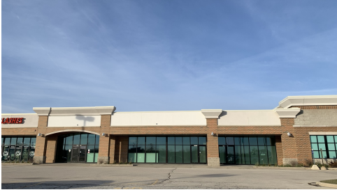 2400 W Ryan Rd, Oak Creek, WI for rent - Building Photo - Image 1 of 4