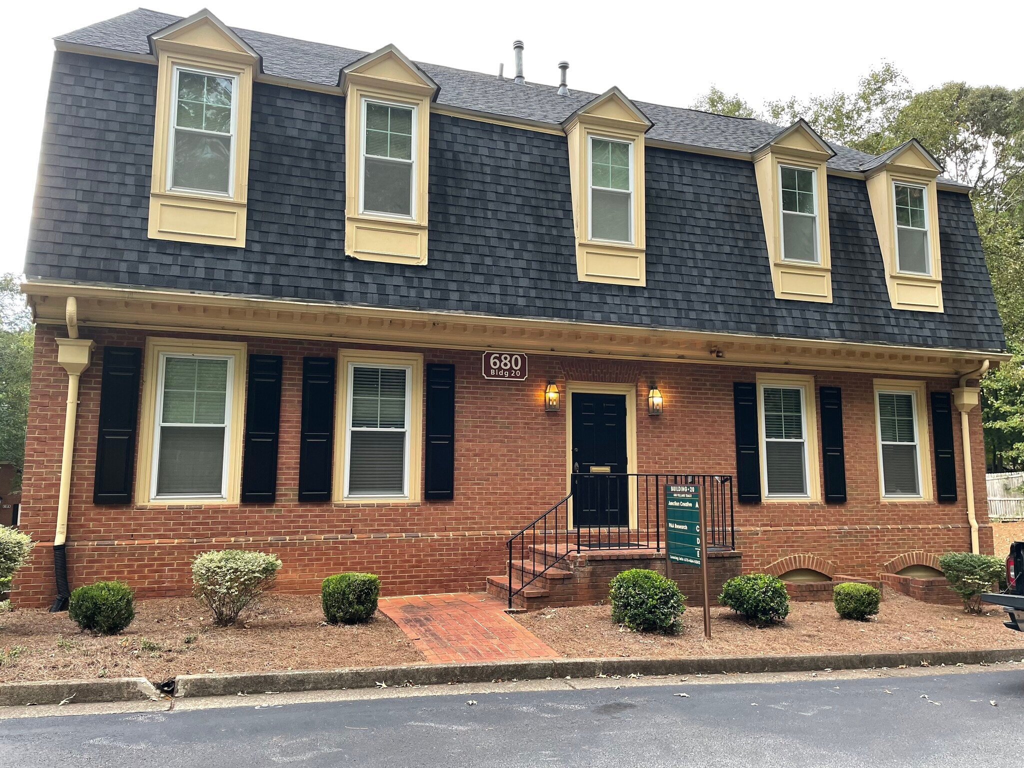 680 Village Trce NE, Marietta, GA to rent Building Photo- Image 1 of 13