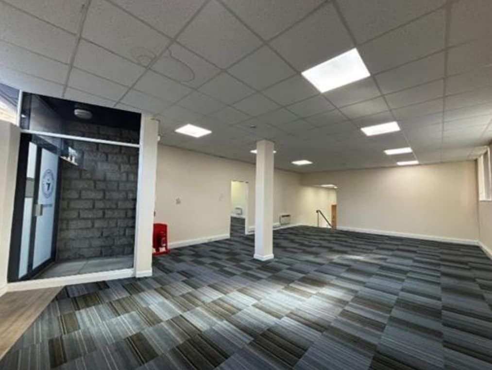 79-81 Holburn St, Aberdeen to rent Interior Photo- Image 1 of 2