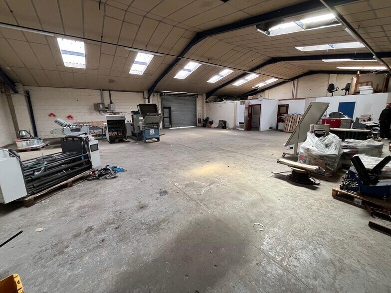 2 Hythe Quay, Colchester to rent - Building Photo - Image 3 of 12