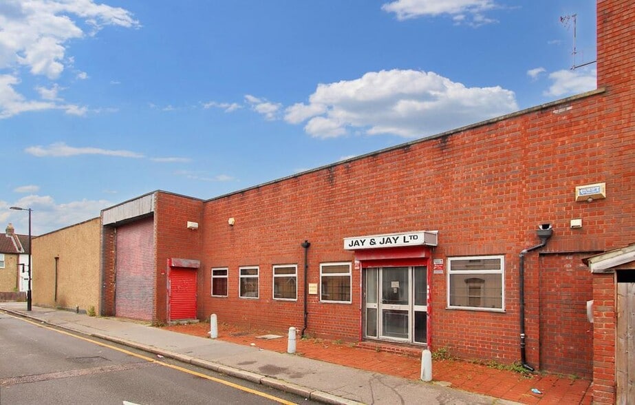 30 Union Rd, Croydon for sale - Building Photo - Image 3 of 13