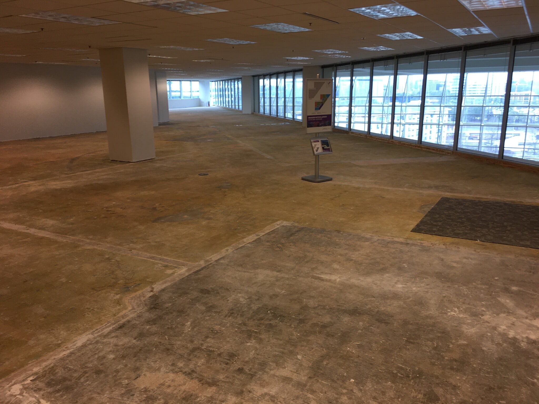 4170 Ashford Dunwoody Rd NE, Atlanta, GA to rent Interior Photo- Image 1 of 3