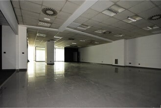Retail in Igualada, Barcelona to rent Interior Photo- Image 2 of 2