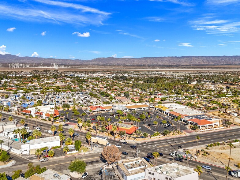 2500-2520 N Palm Canyon Dr, Palm Springs, CA for rent - Building Photo - Image 2 of 4