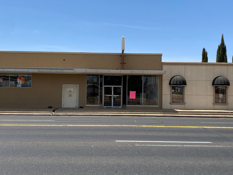 303 N Main St, Andrews, TX for sale - Building Photo - Image 1 of 1