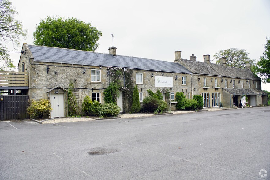Compton Abdale, Cheltenham for sale - Primary Photo - Image 1 of 1