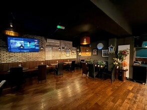 56-68 Clapham Park Rd, London to rent Interior Photo- Image 2 of 12