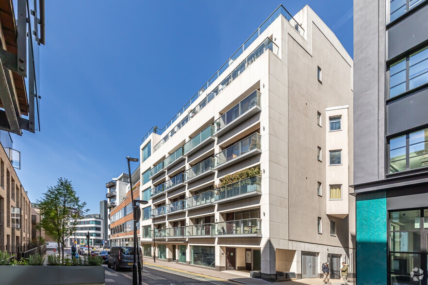 50 Featherstone St, London to rent - Building Photo - Image 3 of 19