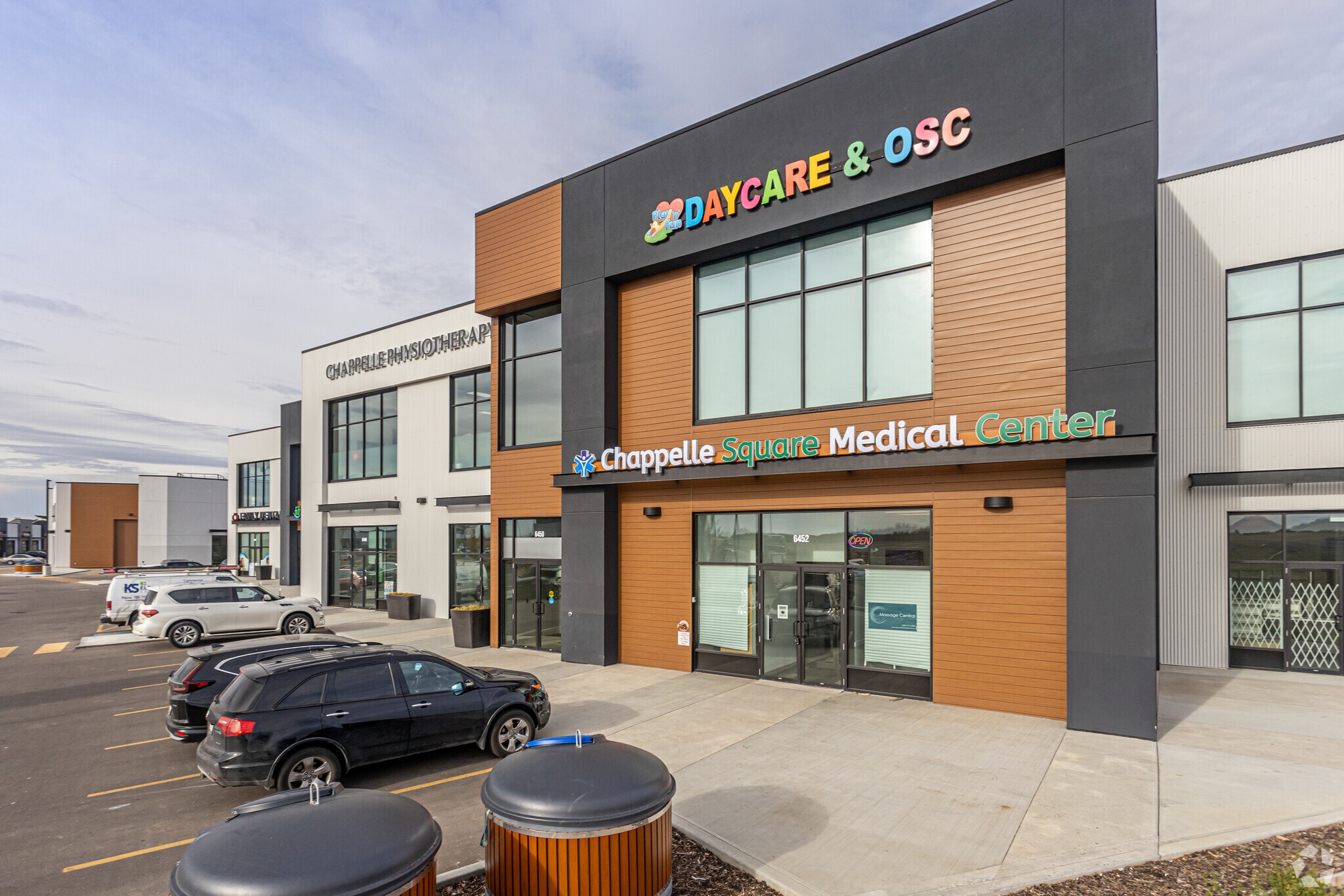 1 Chappelle Vis, Edmonton, AB for sale Building Photo- Image 1 of 5