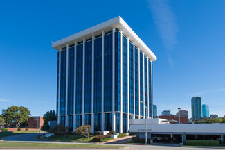 More details for 101 Summit Ave, Fort Worth, TX - Office for Rent