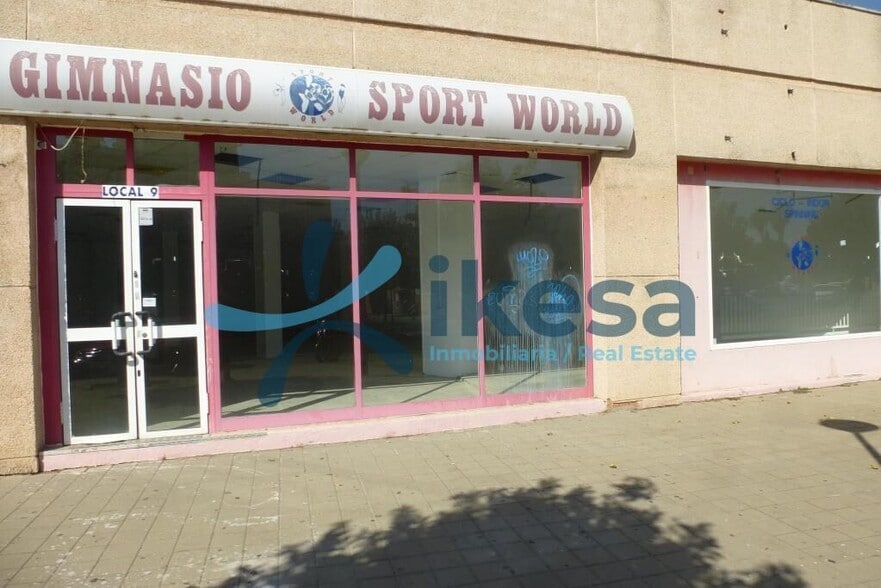 Retail in Seville, Sevilla for sale - Building Photo - Image 3 of 17