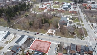 More details for 3142 Lake Shore Blvd W, Toronto, ON - Land to Rent