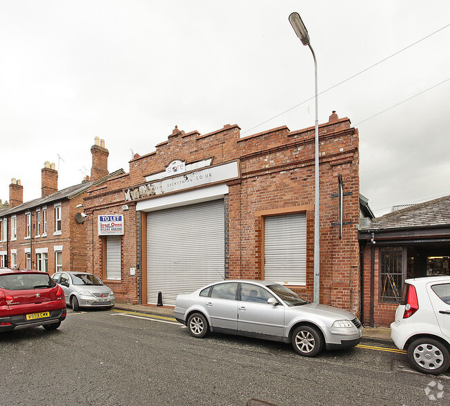 10 Queen St, Chester for rent - Building Photo - Image 2 of 2