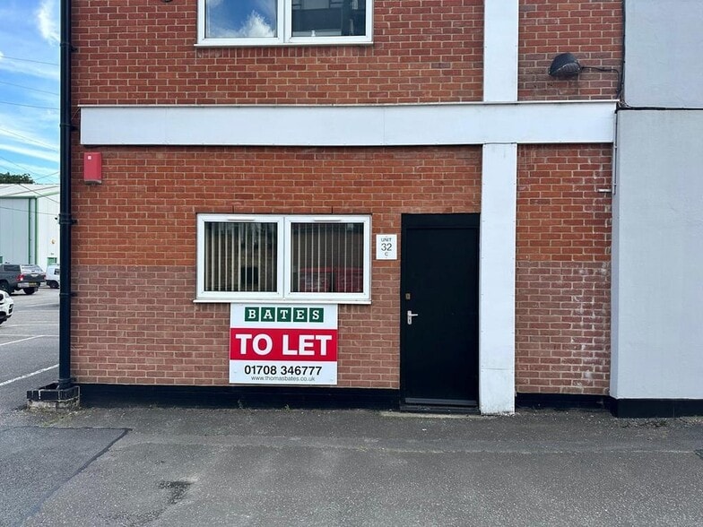 Church Rd, Romford for sale - Building Photo - Image 1 of 1