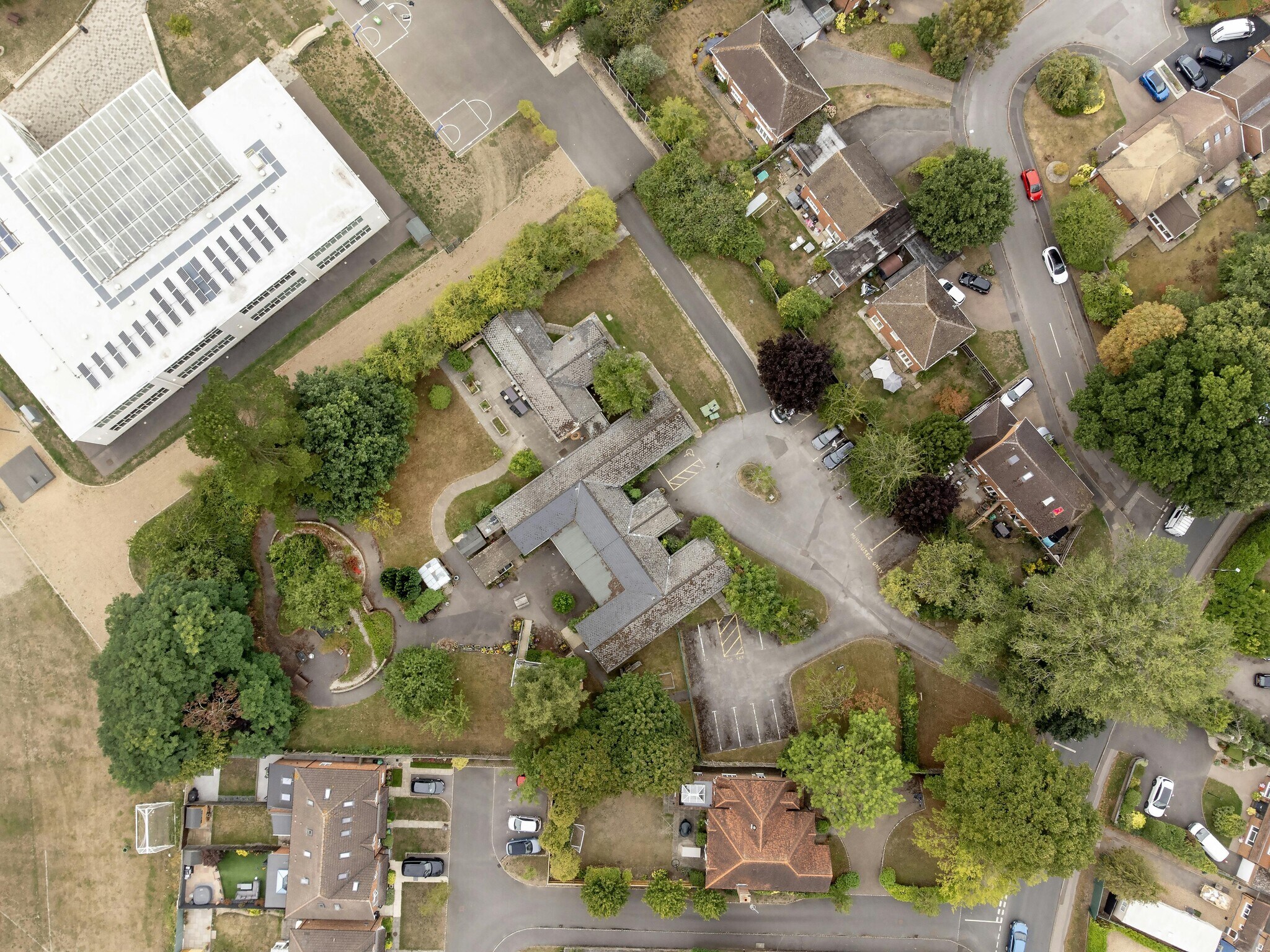 Rances Ln, Wokingham for sale Building Photo- Image 1 of 8