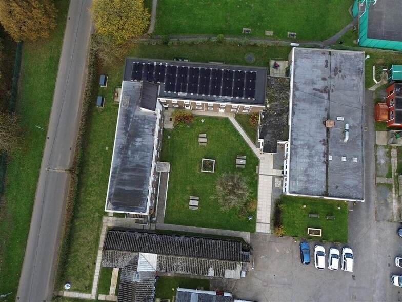 Carmarthen Rd, Ferryside to rent - Building Photo - Image 3 of 21