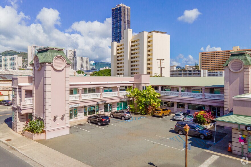 735-745 Keeaumoku St, Honolulu, HI for rent - Primary Photo - Image 1 of 22