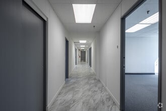 8301 Keele St, Concord, ON to rent Interior Photo- Image 1 of 4