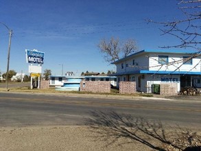 112 South Blvd, Wall, SD for sale Primary Photo- Image 1 of 1