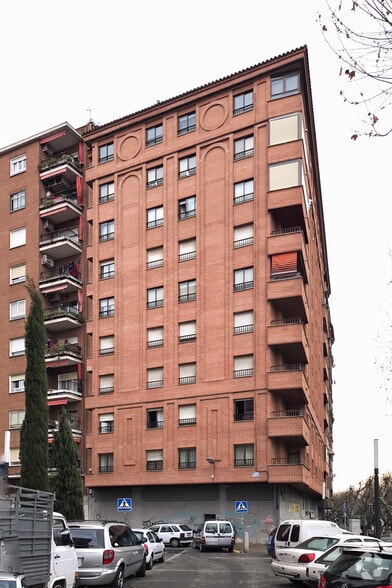 Calle Carnicerías, 15, Talavera de la Reina, Toledo for sale - Building Photo - Image 2 of 4