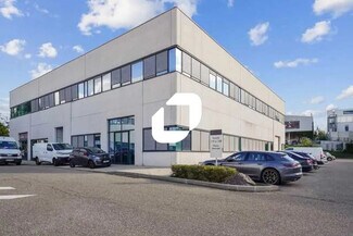 More details for Office, Light Industrial to Rent