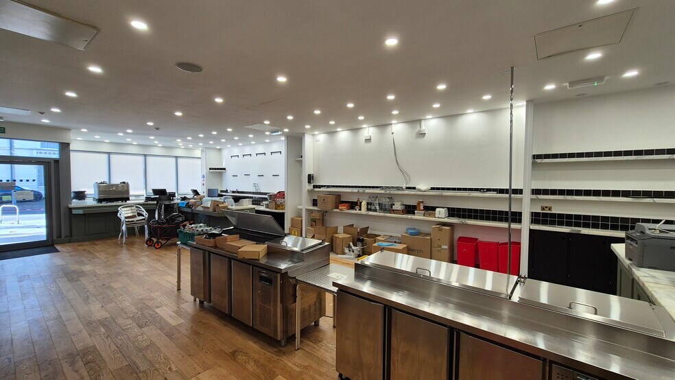 220 Ladywood Middleway, Birmingham to rent - Interior Photo - Image 3 of 10