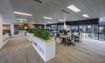 Marischal Sq, Aberdeen to rent Interior Photo- Image 1 of 5