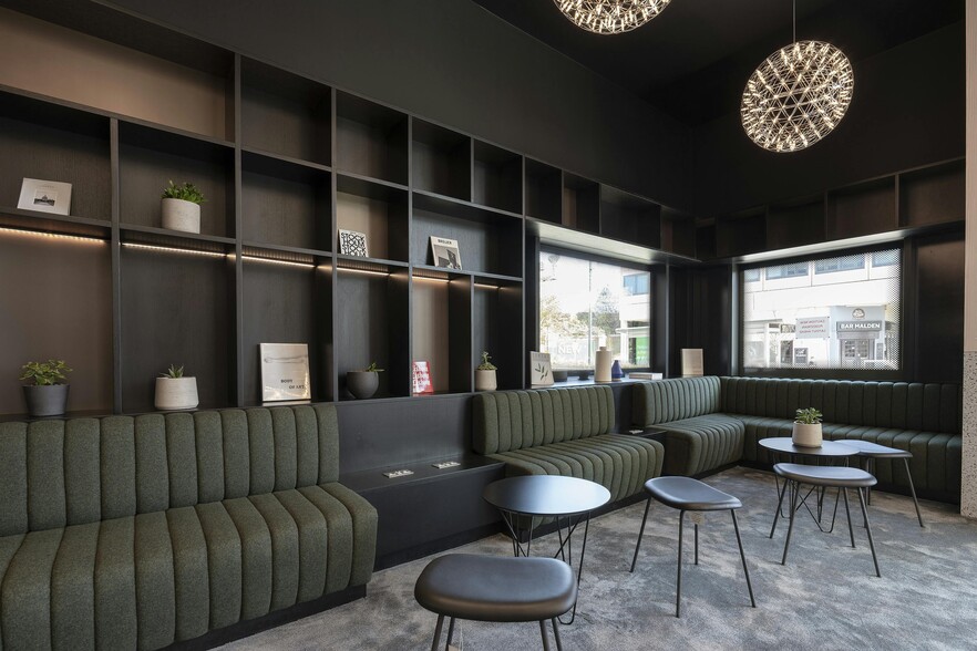 1-13 High St, New Malden to rent - Interior Photo - Image 3 of 8