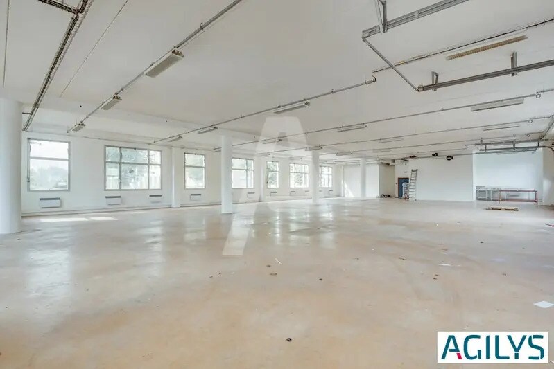 3 Avenue Du Canada, Les Ulis to rent Interior Photo- Image 1 of 9