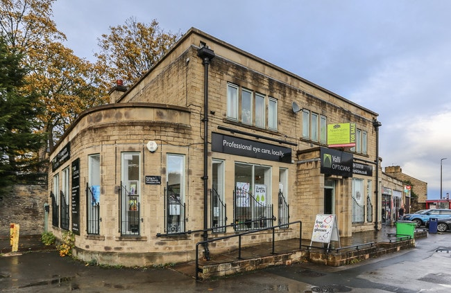 More details for 260 Lockwood Rd, Huddersfield - Retail to Rent