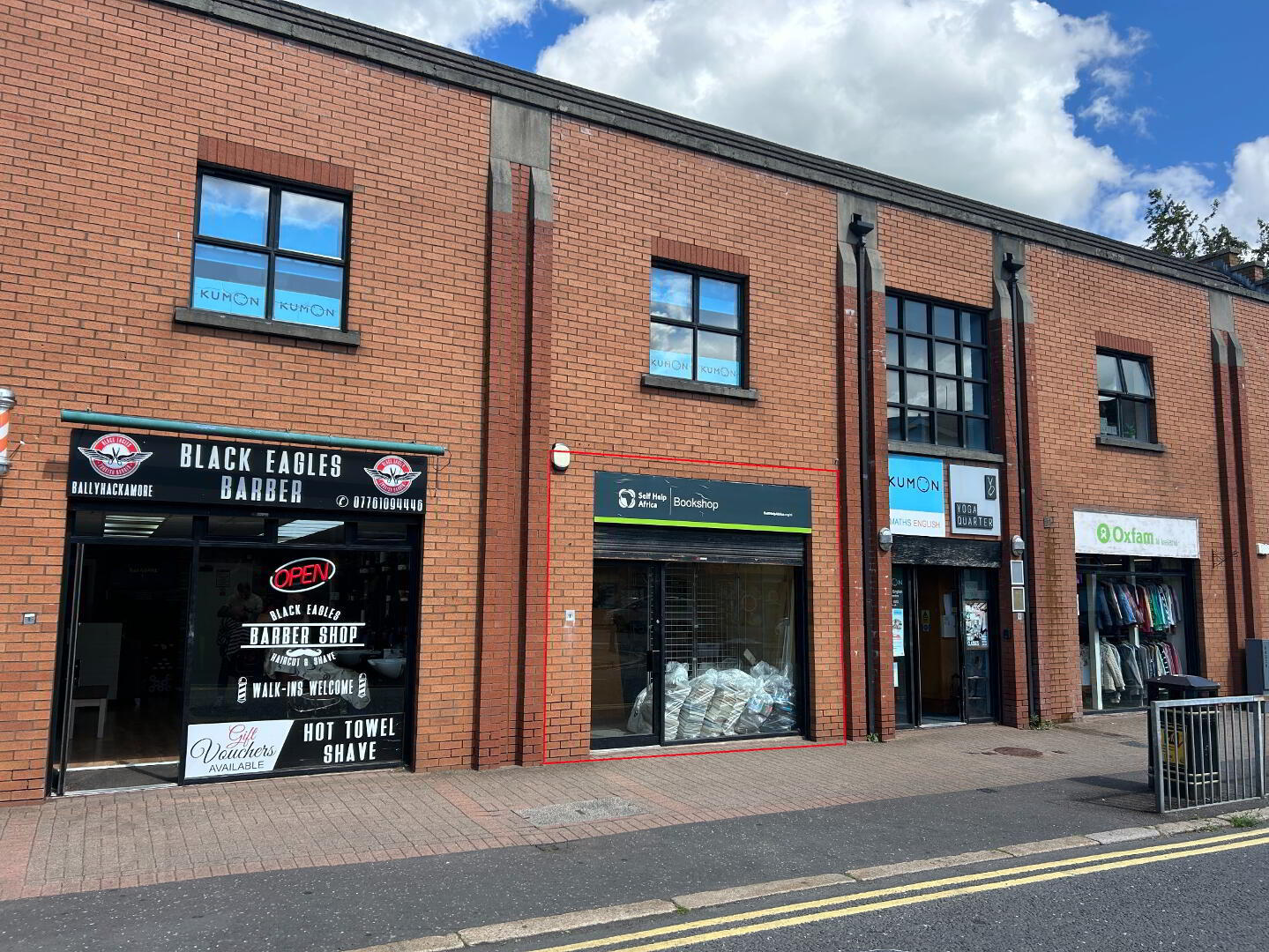 370-374 Upper Newtownards Rd, Belfast to rent Building Photo- Image 1 of 2