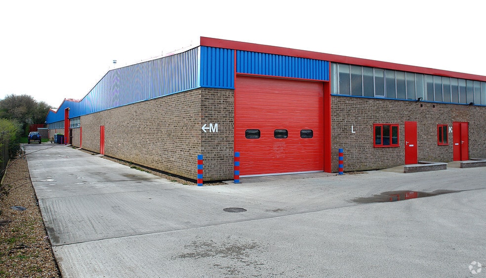 Enterprise Way, Peterborough to rent - Building Photo - Image 3 of 12