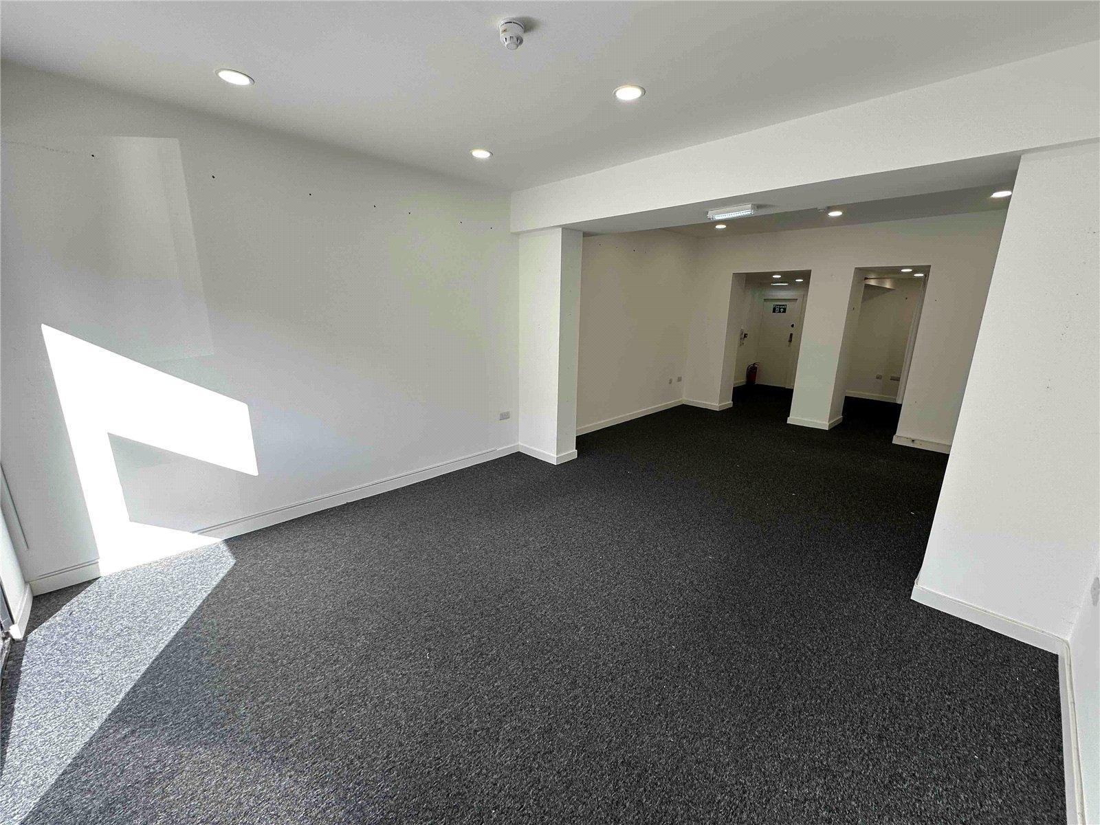 28 Commercial St, Harrogate to rent Interior Photo- Image 1 of 9