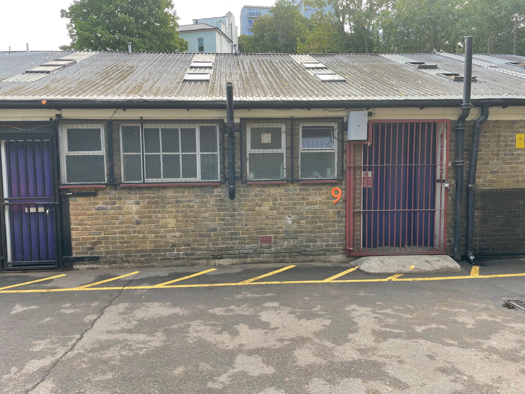 Lansdowne Mews, London for sale Building Photo- Image 1 of 1