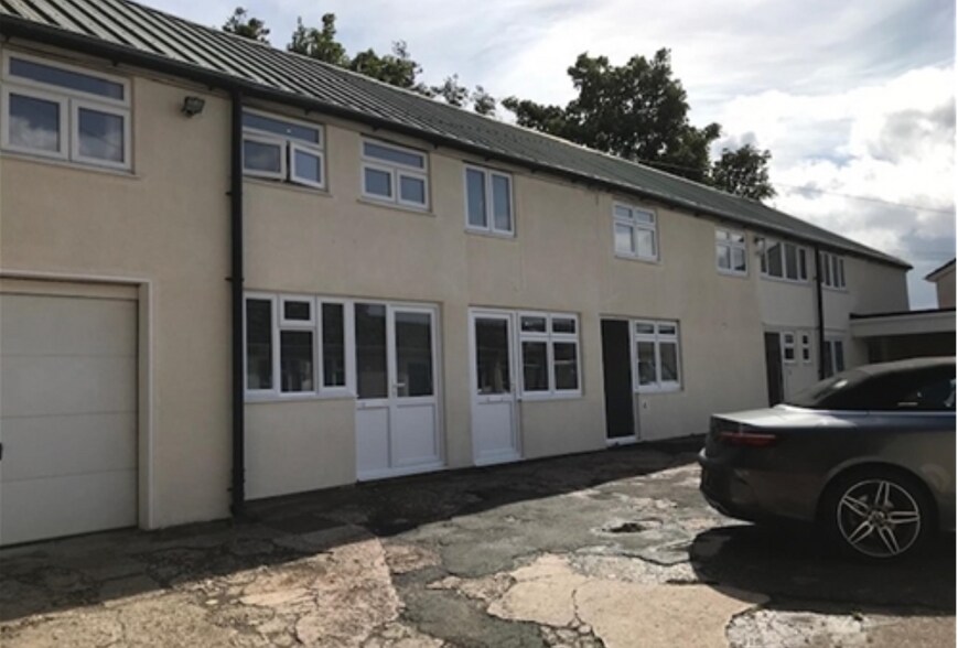 Exeter St, Teignmouth, TQ14 8JJ UK